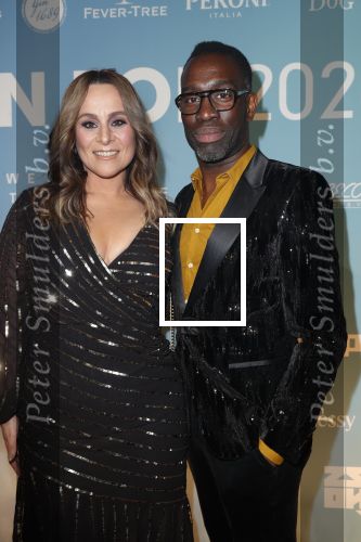 Amsterdam 10 februari 2020
Uitreiking edisons in de westergasfabriek . Najib Amhali presenteert de avond.
Trijntje Oosterhuis kwam met partner Alvin Lewis