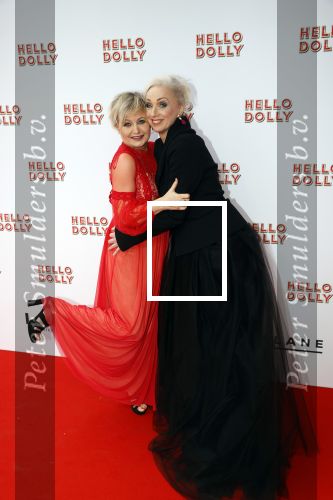 Rotterdam 8 maart 2020
Premiere Hello Dolly in het nieuwe Luxor. Vera Mann en Ellen Evers