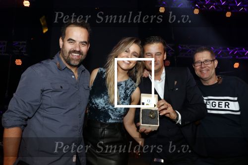 Hilversum 30 januari 2020
Radioring gala in theater gooiland . Veronica inside wint de radioring . Wilfred Geen Niels v Baarlen Rick Romijn en Celine Huijsmans zijn natuurlijk aanwezig