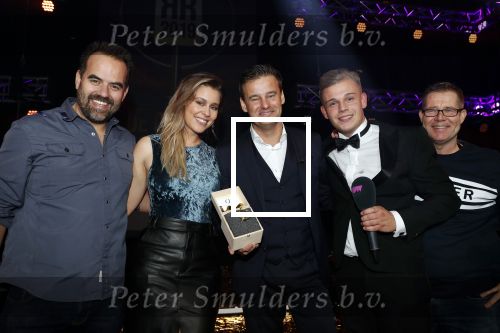 Hilversum 30 januari 2020
Radioring gala in theater gooiland . Veronica inside wint de radioring . Wilfred Geen Niels v Baarlen Rick Romijn en Celine Huijsmans zijn natuurlijk aanwezig