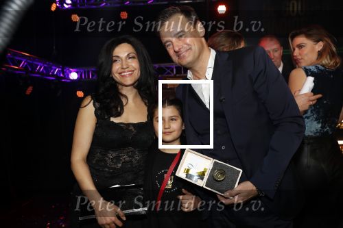 Hilversum 30 januari 2020
Radioring gala in theater gooiland . Veronica inside wint de radioring . Wilfred Geen Niels v Baarlen Rick Romijn en Celine Huijsmans zijn natuurlijk aanwezig
Wilfred met zijn vrouw en dochter