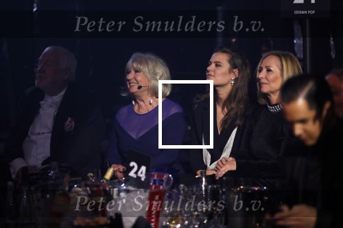 Amsterdam 10 februari 2020
Uitreiking edisons in de westergasfabriek . Najib Amhali presenteert de avond.
Willeke Alberti krijgt ouvre Edison uit handen van Dinand Woesthof