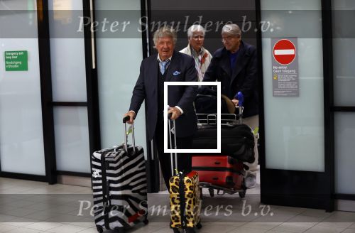 Schiphol 28 februari 2020
Aankomst Willibrord Frequin Barry Stevens Gerard Cox en Peter Faber op schiphol na de opnames van hun programma beter laat dan nooit.
