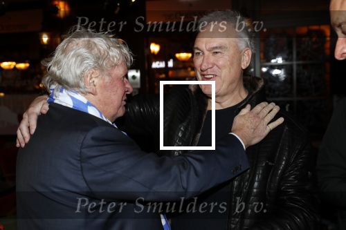 Schiphol 4 februari 2020
Katja Schuurman Peter Faber Willibrord Frequin Gerard Cox en Barrie Stevens vertrekkenb vanaf schiphol naar Suriname voor de opnames van het RTL4 programma Beter laat dan ooit. Willibrord net Jeroen Jorna
