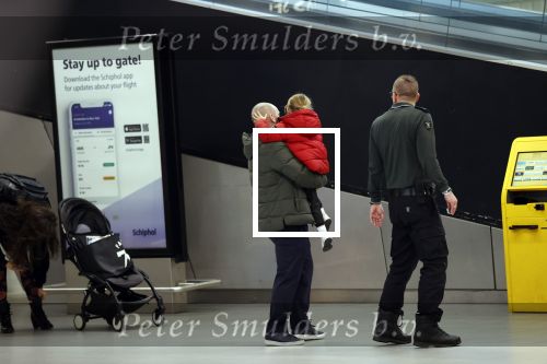 Schiphol 27 februari 2020
Wesley Sneijder haalt zijn zoon Xess Xava en Yolathe Cabau v Kasbergen op nadat ze van uit Los Angeles naar Amsterdam/schiphol zijn gevloegen.