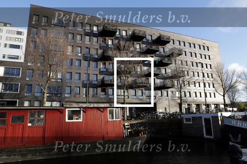 Amsterdam 10 januari 2020
In dit appartement complex woont de nederlandse deelnemer voor het songfestival 2020 jeangu Macrooy met zijn partner ( huis)