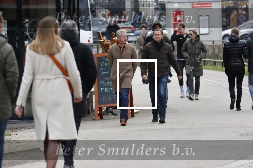 Amsteram 7 maart 2021
Albert Verlinde en Onno Hoes wandelend in Amsterdam zuid.