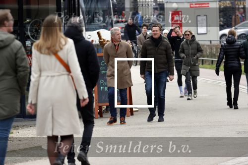 Amsteram 7 maart 2021
Albert Verlinde en Onno Hoes wandelend in Amsterdam zuid.