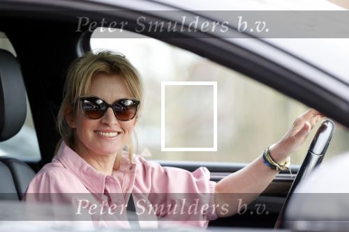 Amstelveen 25 februari 2021
Anouk Smulders achter het stuur van haar auto