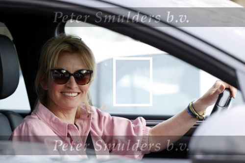 Amstelveen 25 februari 2021
Anouk Smulders achter het stuur van haar auto