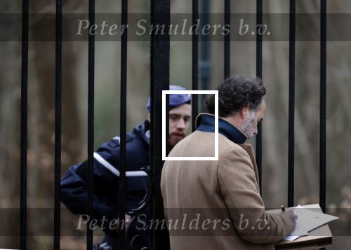 Lage Vuursche en Soest 27 februari 2021
Chris Visser biedt petitie aan bij Prinses Beatrix op Drakensteyn .