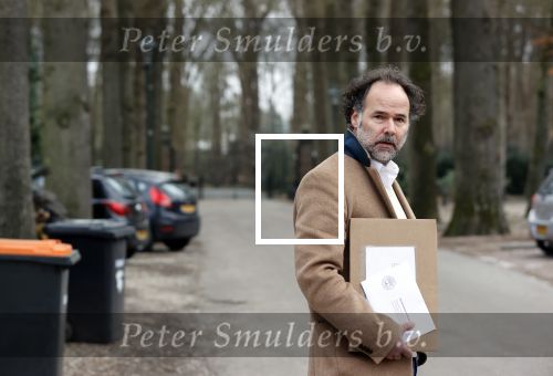 Lage Vuursche en Soest 27 februari 2021
Chris Visser biedt petitie aan bij Prinses Beatrix op Drakensteyn .