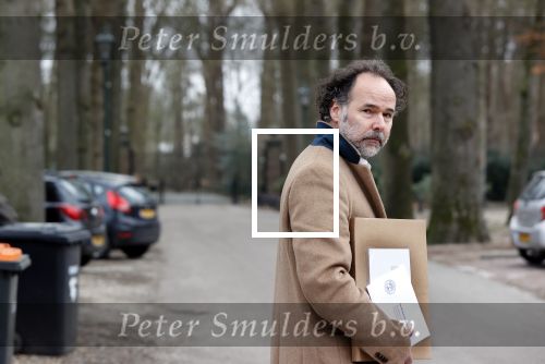 Lage Vuursche en Soest 27 februari 2021
Chris Visser biedt petitie aan bij Prinses Beatrix op Drakensteyn .