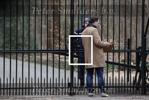 Lage Vuursche en Soest 27 februari 2021
Chris Visser biedt petitie aan bij Prinses Beatrix op Drakensteyn .