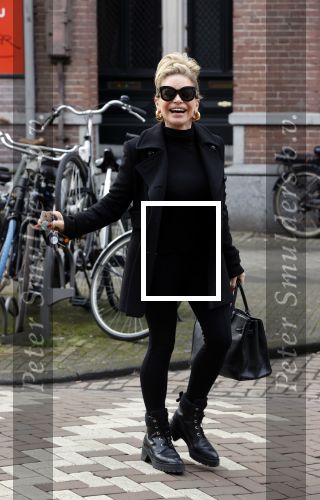 Amsterdam 17 februari 2021
Connie Witteman in amsterdam zuid.