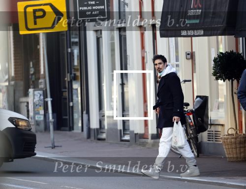 Amsterdam 26 februari 2021
Daniel de Ridder doet boodschappen op de utrechtsestraat.