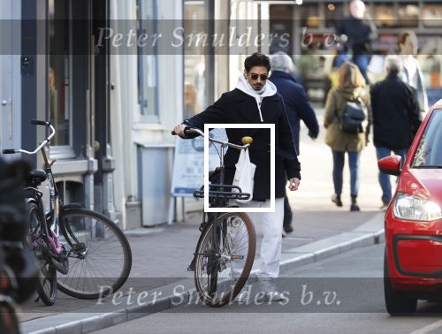 Amsterdam 26 februari 2021
Daniel de Ridder doet boodschappen op de utrechtsestraat.
