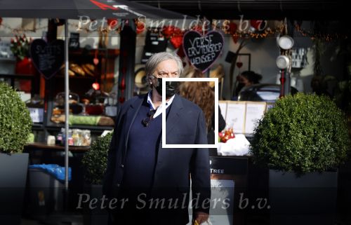 Amsterdam 20 februari 2021
Dirk Jan Parelberg doet boodschappen in Amsterdam zuid