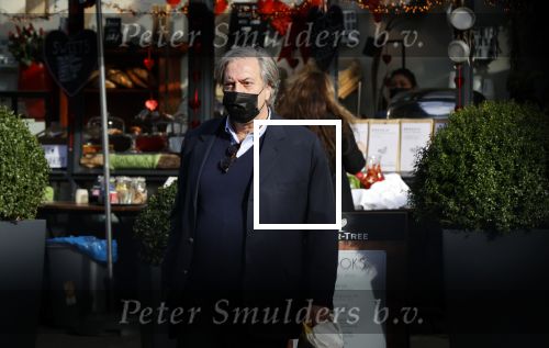 Amsterdam 20 februari 2021
Dirk Jan Parelberg doet boodschappen in Amsterdam zuid
