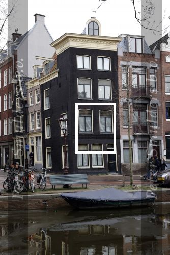 Amsterdam 16 februari 2021
Frank Sanders laat zijn huis/ huizen op de gracht verbouwen .