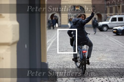 Den Haag 2 maart 2021
Jesse Klaver op de fiets bij het binnenhof.