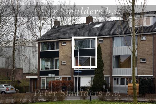 Ouderkerk aan de Amstel 16 maart 2021
Laura Fygi haar nieuwe huis.