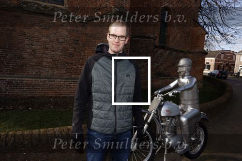 Hengelo 27 februari 2021
Op bezoekbij Martien Meiland die zijn huis verkocht heeft.
Ook spraken wij div mensen in Hengelo die het allemaal heel jammer vinden dat de familie Meiland vertrekt uit Hengelo. We spraken Dave v Aken Luuk Stam Lynet Tiggeloven en Marco Jansen.