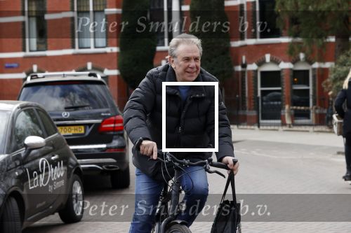 Amsterdam 6 maart 2021
Maarten Spanjer op de fiets in Amsterdam zuid