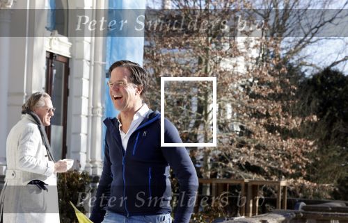 Amsterdam 13 februari 2021
Jort Kelder en Mark Rutte bij vondel CS in het vondelpark.