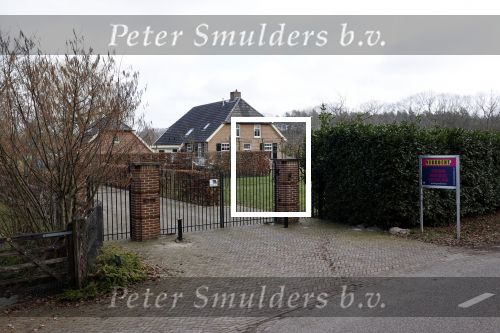 Hengelo 27 februari 2021
Op bezoekbij Martien Meiland die zijn huis verkocht heeft.
Ook spraken wij div mensen in Hengelo die het allemaal heel jammer vinden dat de familie Meiland vertrekt uit Hengelo. We spraken Dave v Aken Luuk Stam Lynet Tiggeloven en Marco Jansen.