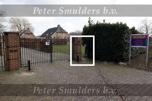 Hengelo 27 februari 2021
Op bezoekbij Martien Meiland die zijn huis verkocht heeft.
Ook spraken wij div mensen in Hengelo die het allemaal heel jammer vinden dat de familie Meiland vertrekt uit Hengelo. We spraken Dave v Aken Luuk Stam Lynet Tiggeloven en Marco Jansen.