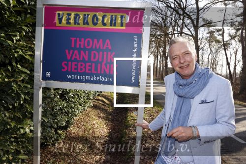 Hengelo 27 februari 2021
Op bezoekbij Martien Meiland die zijn huis verkocht heeft.
Ook spraken wij div mensen in Hengelo die het allemaal heel jammer vinden dat de familie Meiland vertrekt uit Hengelo. We spraken Dave v Aken Luuk Stam Lynet Tiggeloven en Marco Jansen.