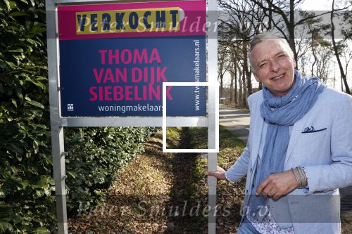 Hengelo 27 februari 2021
Op bezoekbij Martien Meiland die zijn huis verkocht heeft.
Ook spraken wij div mensen in Hengelo die het allemaal heel jammer vinden dat de familie Meiland vertrekt uit Hengelo. We spraken Dave v Aken Luuk Stam Lynet Tiggeloven en Marco Jansen.