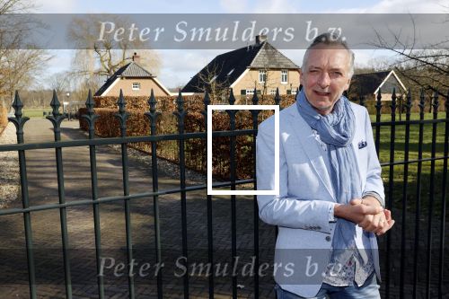 Hengelo 27 februari 2021
Op bezoekbij Martien Meiland die zijn huis verkocht heeft.
Ook spraken wij div mensen in Hengelo die het allemaal heel jammer vinden dat de familie Meiland vertrekt uit Hengelo. We spraken Dave v Aken Luuk Stam Lynet Tiggeloven en Marco Jansen.