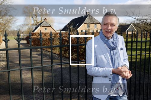 Hengelo 27 februari 2021
Op bezoekbij Martien Meiland die zijn huis verkocht heeft.
Ook spraken wij div mensen in Hengelo die het allemaal heel jammer vinden dat de familie Meiland vertrekt uit Hengelo. We spraken Dave v Aken Luuk Stam Lynet Tiggeloven en Marco Jansen.