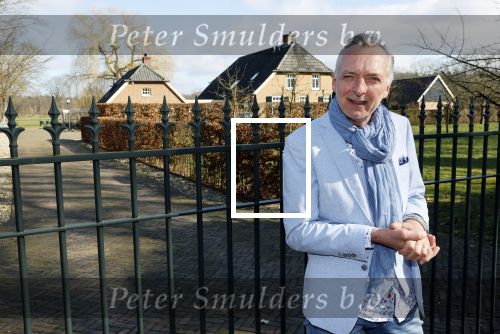 Hengelo 27 februari 2021
Op bezoekbij Martien Meiland die zijn huis verkocht heeft.
Ook spraken wij div mensen in Hengelo die het allemaal heel jammer vinden dat de familie Meiland vertrekt uit Hengelo. We spraken Dave v Aken Luuk Stam Lynet Tiggeloven en Marco Jansen.