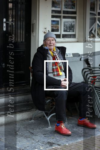 Amsterdam 4 maart 2021
Peter Faber zit elke ochtend tijdens corona bij cafe Kobalt op terras.