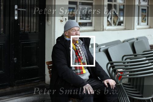 Amsterdam 4 maart 2021
Peter Faber zit elke ochtend tijdens corona bij cafe Kobalt op terras.