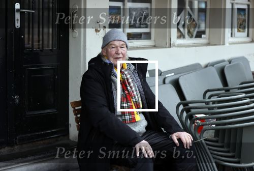 Amsterdam 4 maart 2021
Peter Faber zit elke ochtend tijdens corona bij cafe Kobalt op terras.