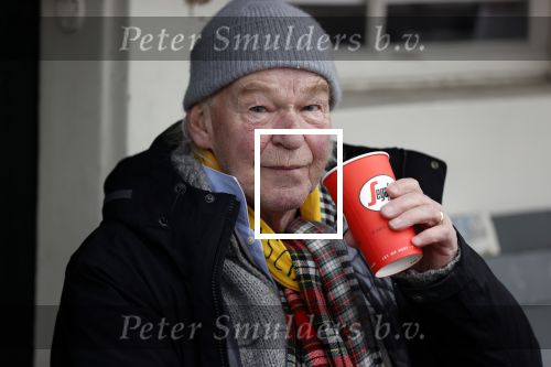 Amsterdam 4 maart 2021
Peter Faber zit elke ochtend tijdens corona bij cafe Kobalt op terras.
