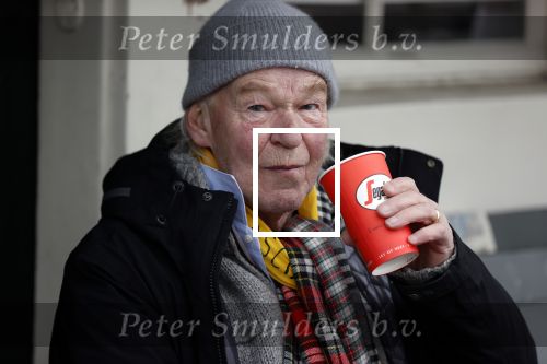 Amsterdam 4 maart 2021
Peter Faber zit elke ochtend tijdens corona bij cafe Kobalt op terras.