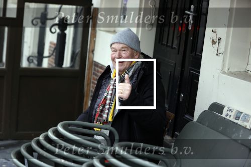 Amsterdam 4 maart 2021
Peter Faber zit elke ochtend tijdens corona bij cafe Kobalt op terras.