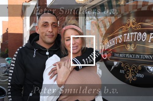 Eindhoven, 6 maart 2021
Barbie laat de naam van de jongste zoon tattoeren bij Danny van Dannyâ€™s Tattoo