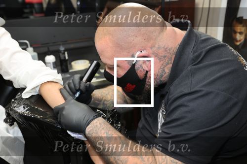 Eindhoven, 6 maart 2021
Barbie laat de naam van de jongste zoon tattoeren bij Danny van Dannyâ€™s Tattoo