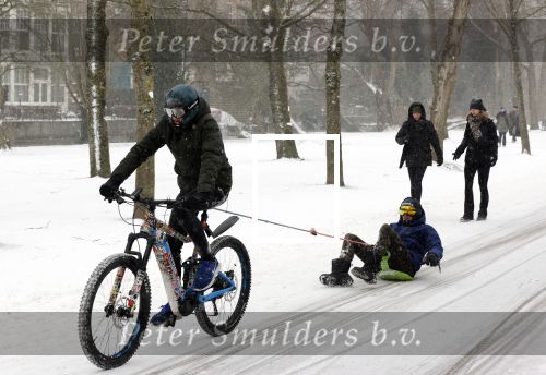 Amstetrdam februari 2021
Sneeuwpret in Amsterdam zuid en het vondelpark.