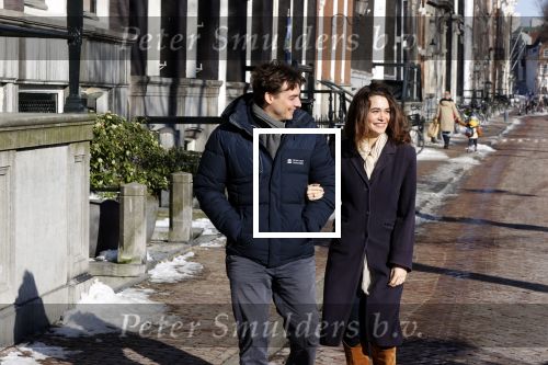Amsterdam 12 februari 2021
Thierry Baudet en zijn verloofde Davide Heijmans bij de bevroren grachten in Amsterdam.