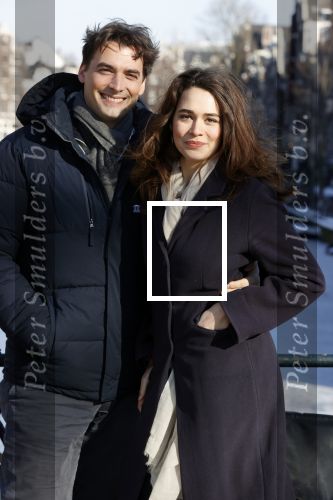 Amsterdam 12 februari 2021
Thierry Baudet en zijn verloofde Davide Heijmans bij de bevroren grachten in Amsterdam.