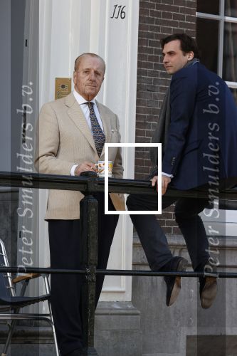 Amsterdam 26 februari 2021
Theo Hiddema en Thierry Baudet voor het huis / praktijk van Theo op de gracht in Amsterdam.