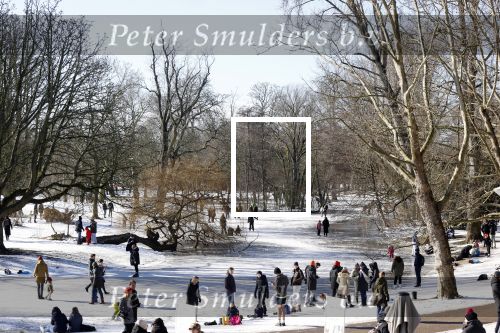 Amsterdam 9 februari 2021
Sneeuw in het vondelpark. Er wordt volop geschaatst in het vondelpark.