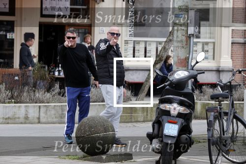 Amsterdam 24 febrruari 2021
Wolter Kroes en kennis Richard hard lopend door het vondelpark